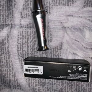 FREE Makeup goodies!